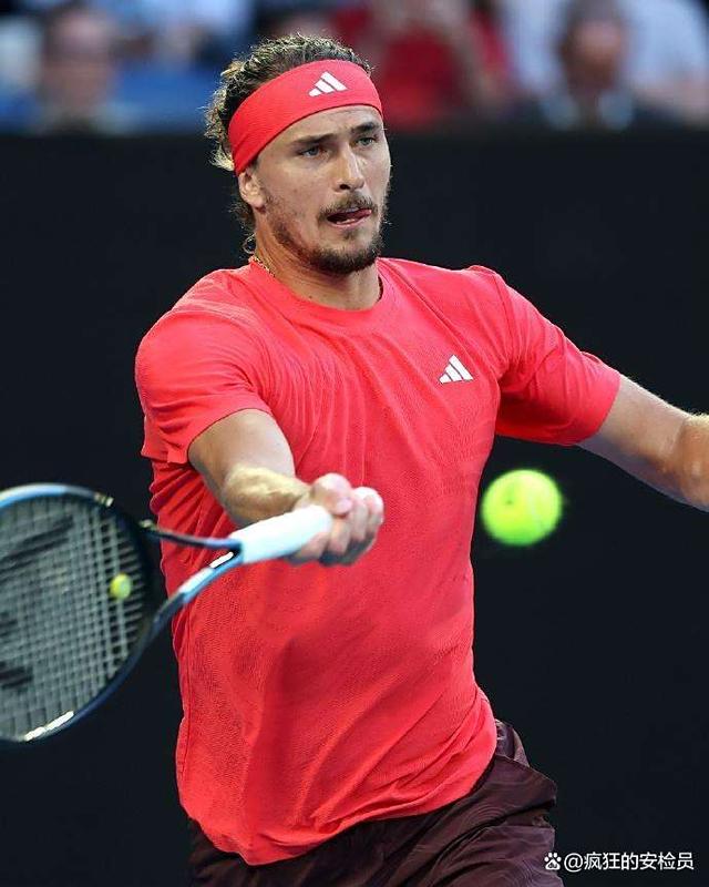 关于西班牙网球队爆冷意大利网球队，兹维列夫打破历史纪录的信息