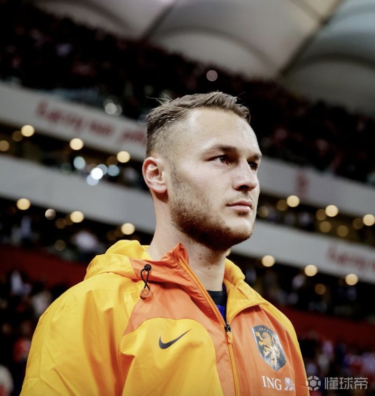 荷兰队取得历史性突破，欲向强队发起挑战的简单介绍