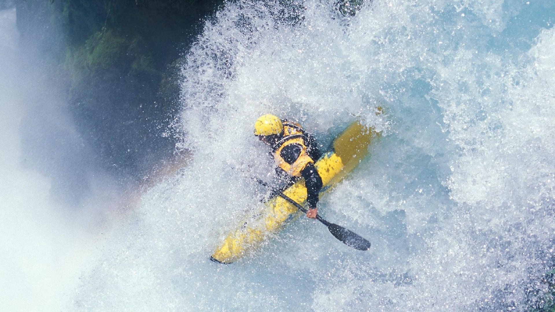 巴黎巅峰对决,伊朗队胜出,内马尔成为全场焦点