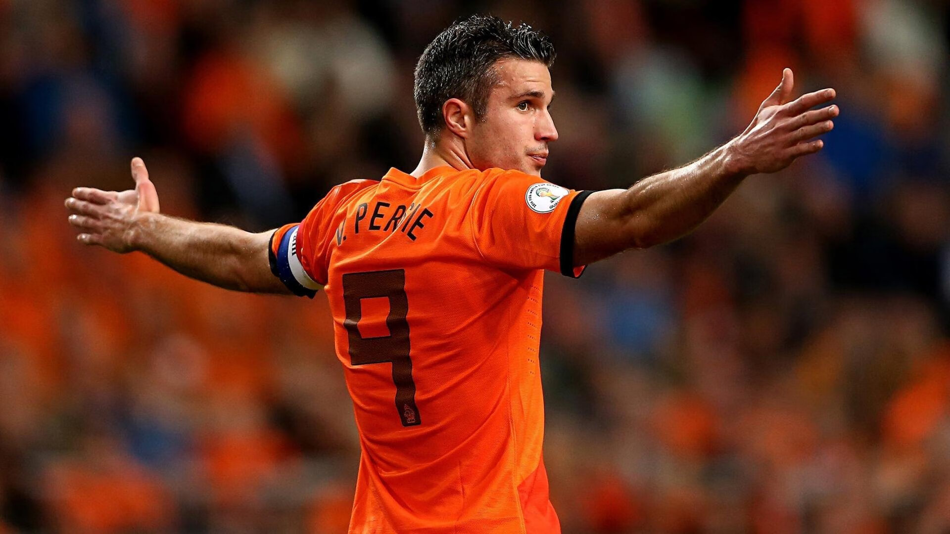 铁壁横空，金玟哉的欧冠决赛之夜与亚洲后卫的里程碑时刻