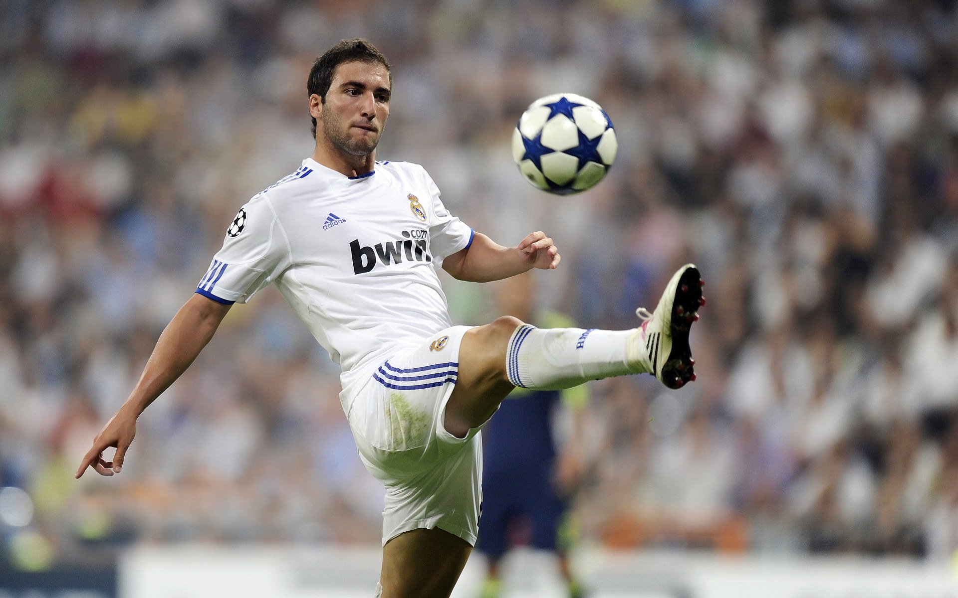 圣马梅斯的救赎之夜，当拉亚用双手改写毕尔巴鄂与尤文的宿命