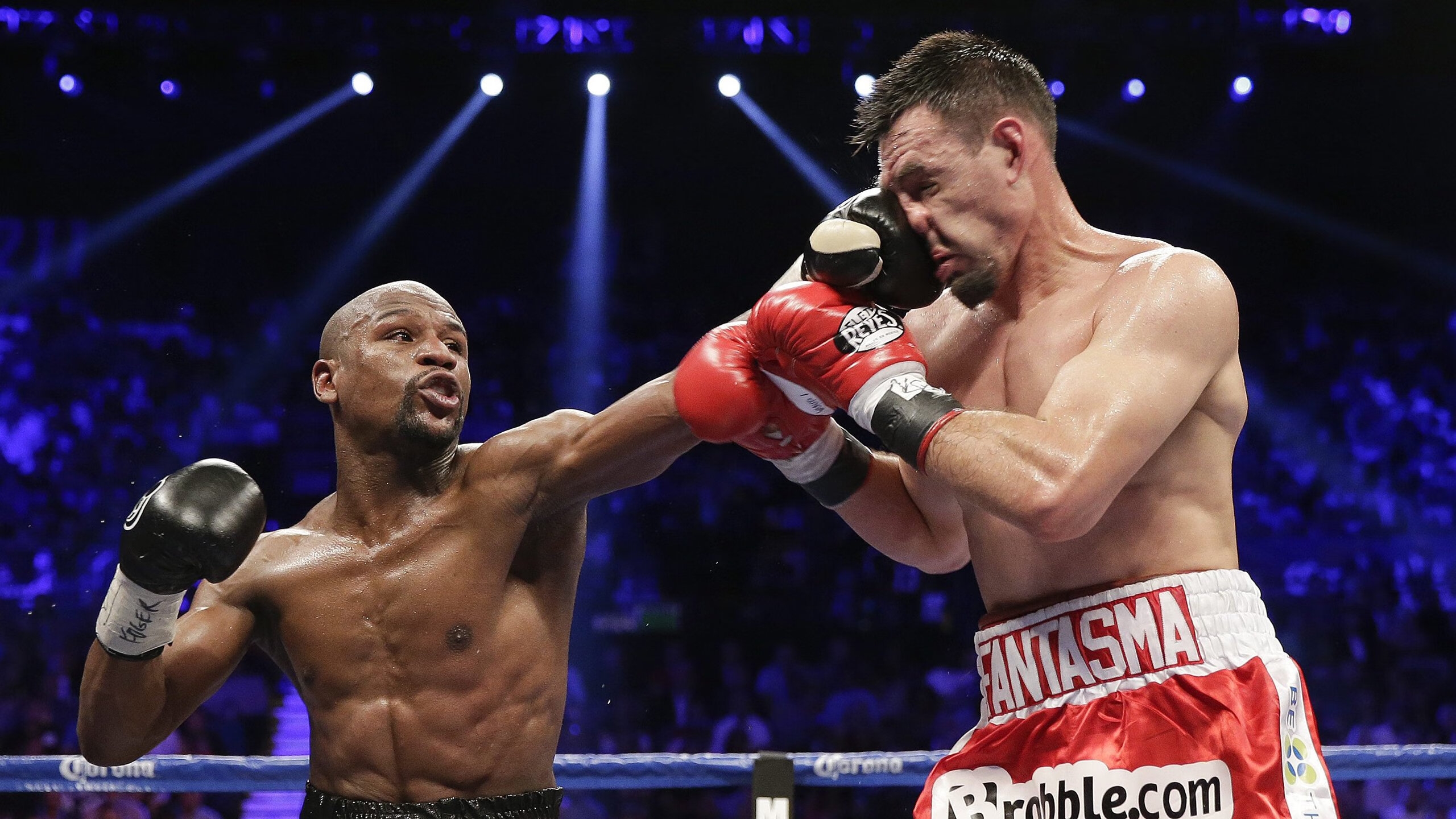 迪亚斯接管巴林之夜，奥地利新星的爆冷与F1新赛季的序曲变奏