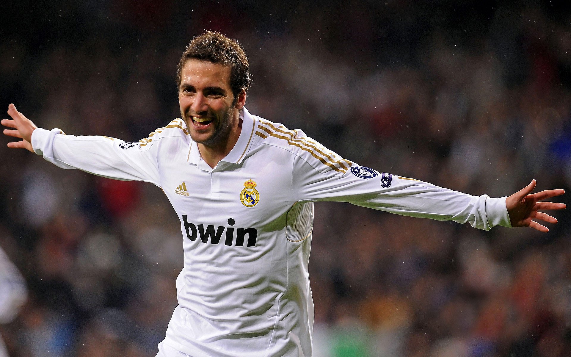 PG电子娱乐在线-绿茵场上的战争隐喻，乌克兰完胜拜仁，德布劳内惊艳四座背后的足球哲学